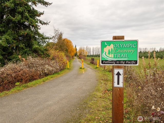 5953 Old Olympic Highway, Sequim, WA 98382