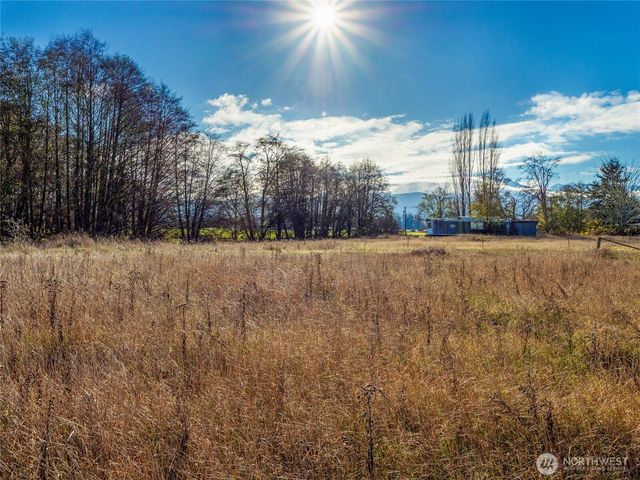 5953 Old Olympic Highway, Sequim, WA 98382