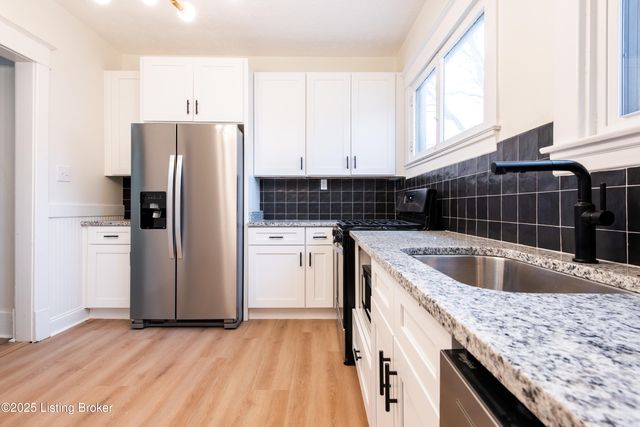 4608 S 1st St, Louisville, KY 40214