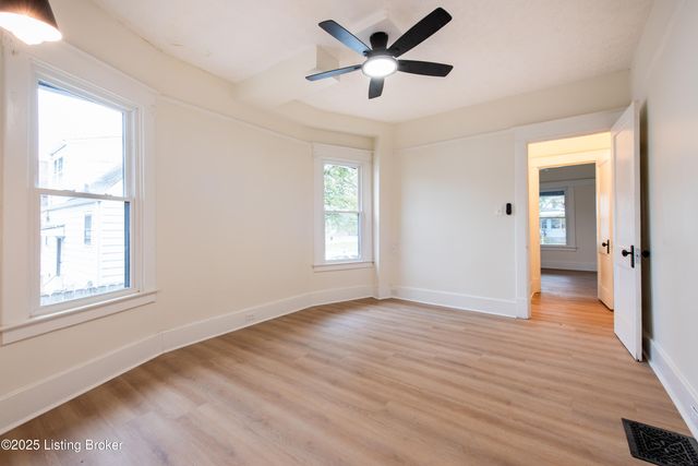 4608 S 1st St, Louisville, KY 40214