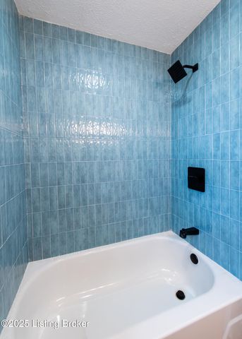 4608 S 1st St, Louisville, KY 40214