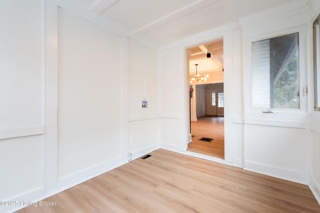 4608 S 1st St, Louisville, KY 40214