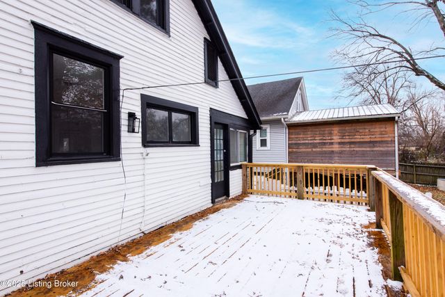 4608 S 1st St, Louisville, KY 40214