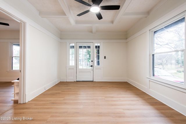 4608 S 1st St, Louisville, KY 40214