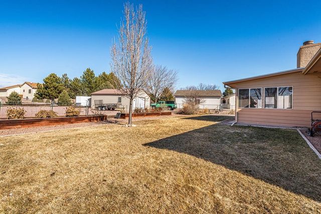 235 S Golfwood Dr E, Pueblo West, CO 81007
