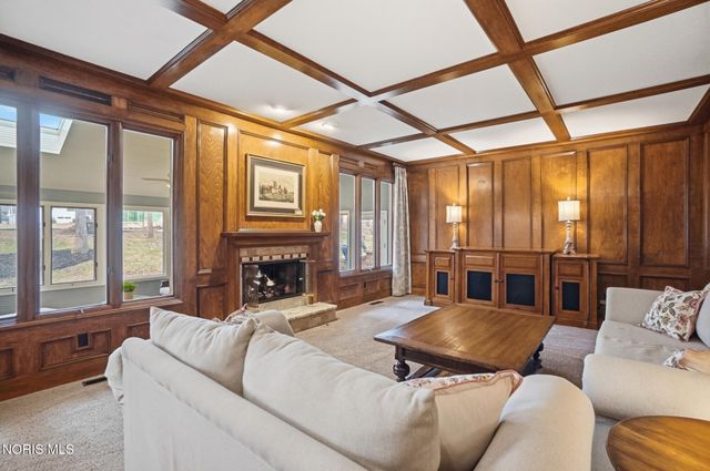 26334 Carrington Boulevard, Perrysburg, OH 43551