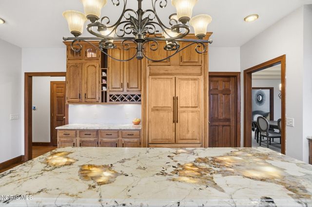 26334 Carrington Boulevard, Perrysburg, OH 43551