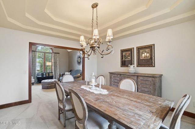 26334 Carrington Boulevard, Perrysburg, OH 43551