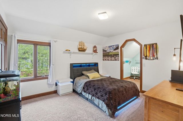 26334 Carrington Boulevard, Perrysburg, OH 43551