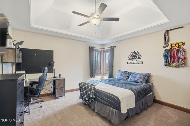 26334 Carrington Boulevard, Perrysburg, OH 43551