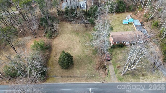 109 W College Street, Black Mountain, NC 28711