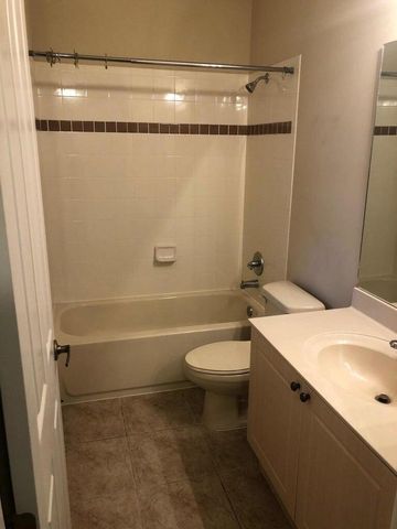 253 Lake Monterey Circle 253, Boynton Beach, FL 33426