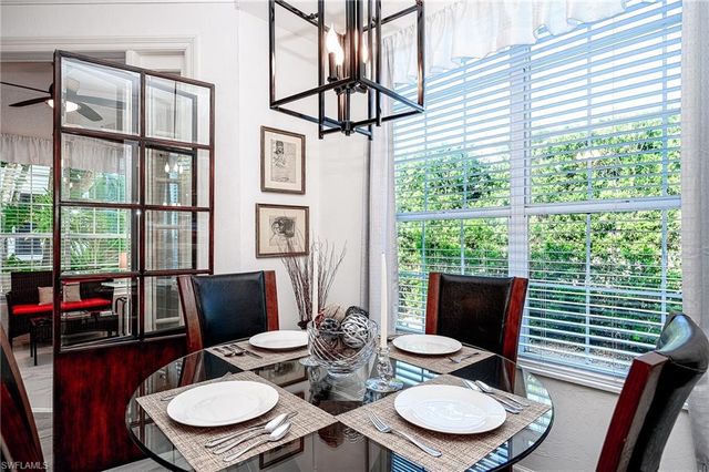 133 Colonade CIR, Naples, FL 34103