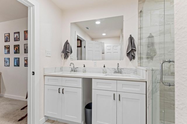 3387 FM 121, Van Alstyne, TX 75495