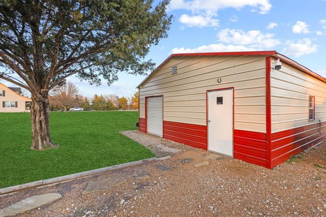 3387 FM 121, Van Alstyne, TX 75495