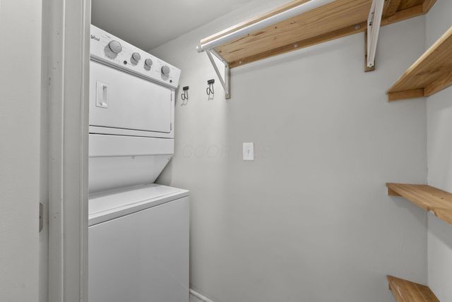 367 Auden Avenue, 209, Columbus, OH 43215