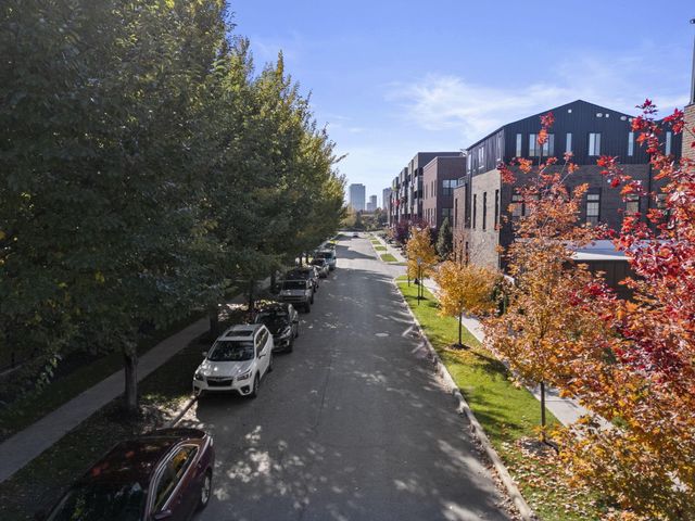 367 Auden Avenue, 209, Columbus, OH 43215