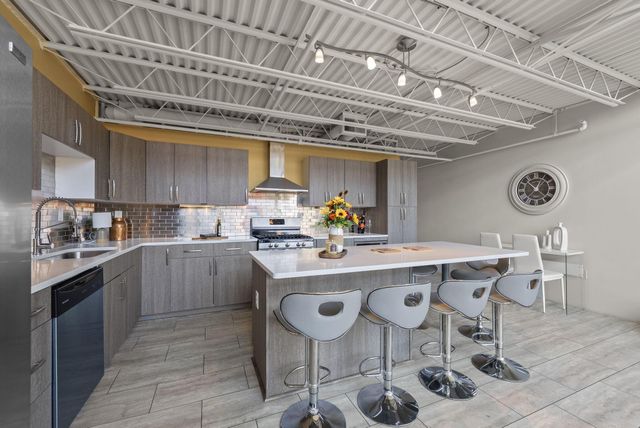 367 Auden Avenue, 209, Columbus, OH 43215