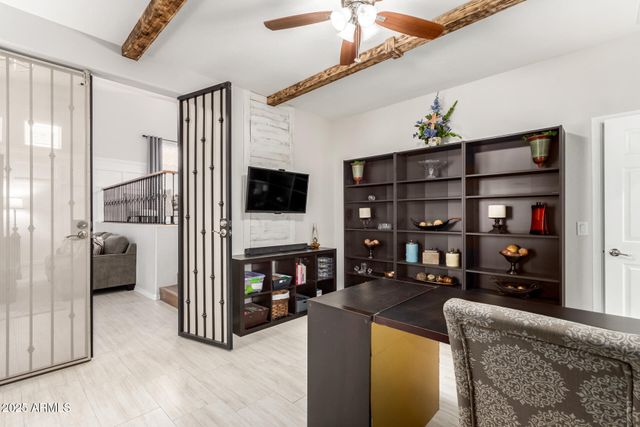 42711 N 45th Drive, Phoenix, AZ 85087