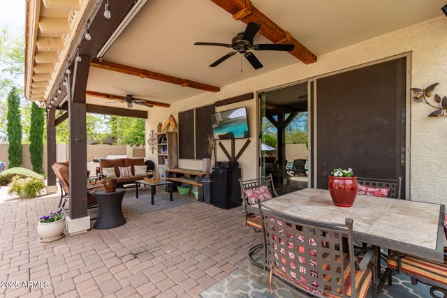 42711 N 45th Drive, Phoenix, AZ 85087