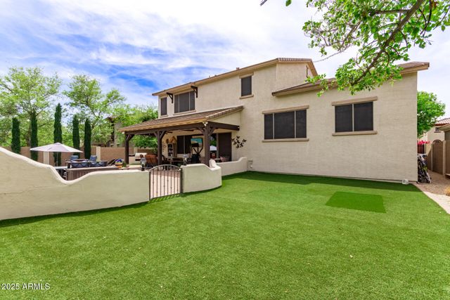 42711 N 45th Drive, Phoenix, AZ 85087