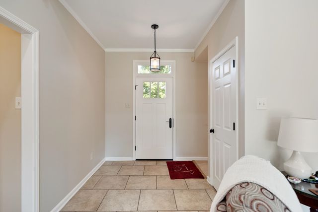 8721 OLD RIVER RD, Memphis, TN 38018