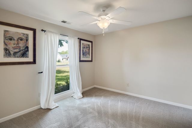 8721 OLD RIVER RD, Memphis, TN 38018
