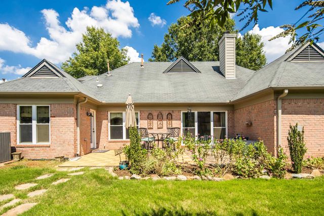 8721 OLD RIVER RD, Memphis, TN 38018