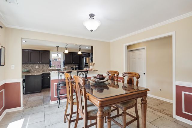 8721 OLD RIVER RD, Memphis, TN 38018