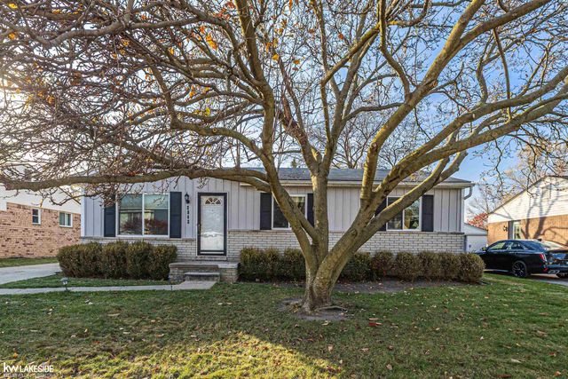 3043 Heritage Drive, Troy, MI 48083