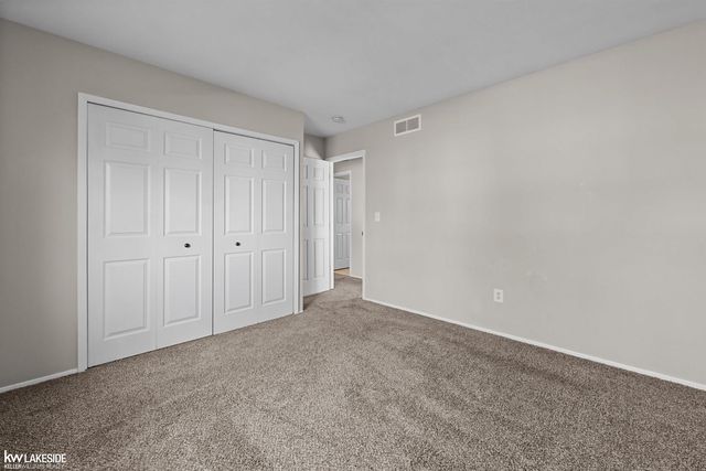 3043 Heritage Drive, Troy, MI 48083