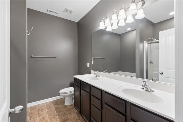 400 Stratford Park Blvd, Gallatin, TN 37066