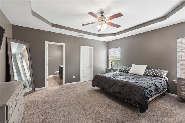 400 Stratford Park Blvd, Gallatin, TN 37066