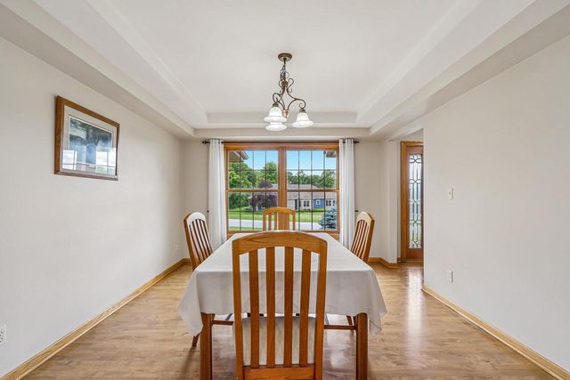 N63W27176 Maple STREET, Sussex, WI 53089