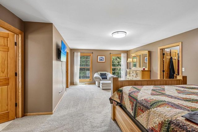 N63W27176 Maple STREET, Sussex, WI 53089
