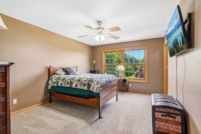 N63W27176 Maple STREET, Sussex, WI 53089