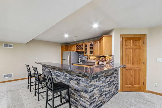 N63W27176 Maple STREET, Sussex, WI 53089