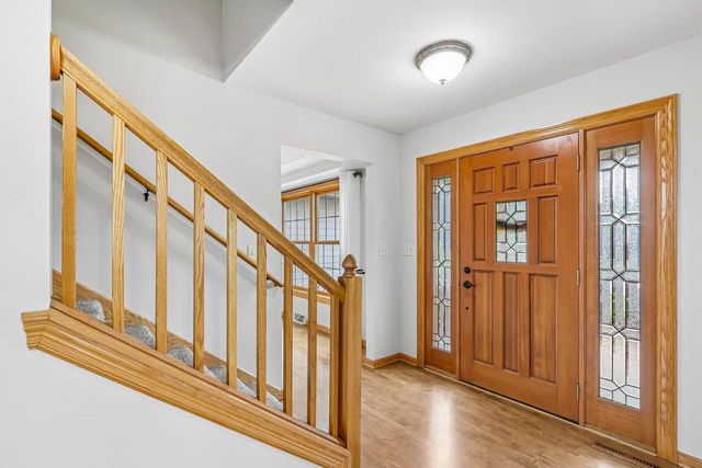 N63W27176 Maple STREET, Sussex, WI 53089
