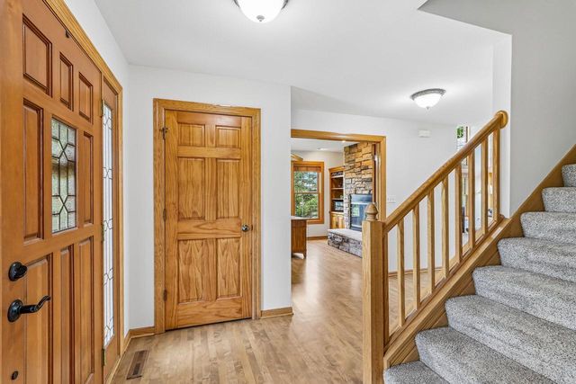 N63W27176 Maple STREET, Sussex, WI 53089
