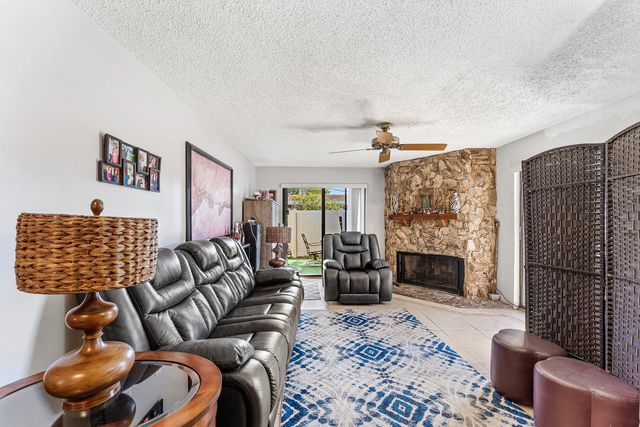 3680 NE 15th Terrace, Pompano Beach, FL 33064