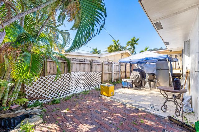 3680 NE 15th Terrace, Pompano Beach, FL 33064