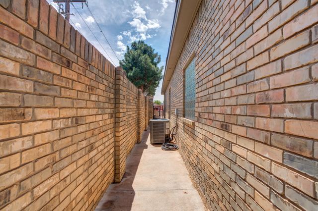 4707 102nd Street, Lubbock, TX 79424