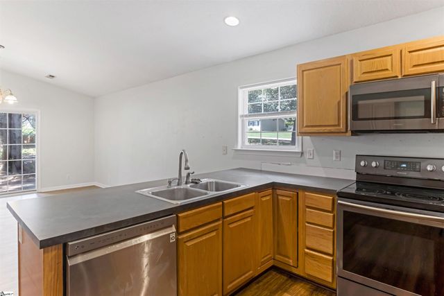 400 Panther Court, Greer, SC 29651