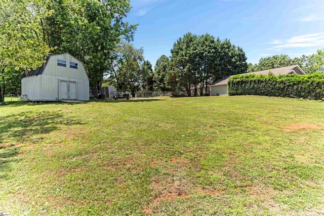 400 Panther Court, Greer, SC 29651