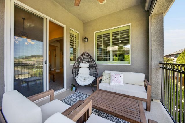 691 Lefevre Dr, Folsom, CA 95630