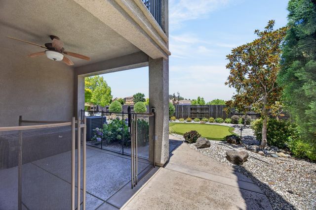 691 Lefevre Dr, Folsom, CA 95630