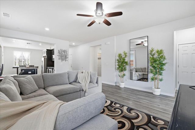 2120 Provincetown Way, Roseville, CA 95747