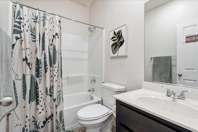 2120 Provincetown Way, Roseville, CA 95747