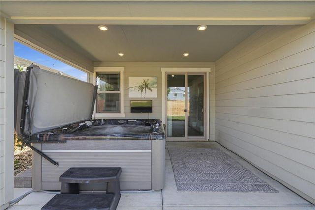 2120 Provincetown Way, Roseville, CA 95747