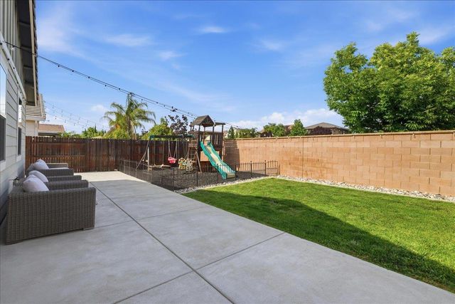 2120 Provincetown Way, Roseville, CA 95747